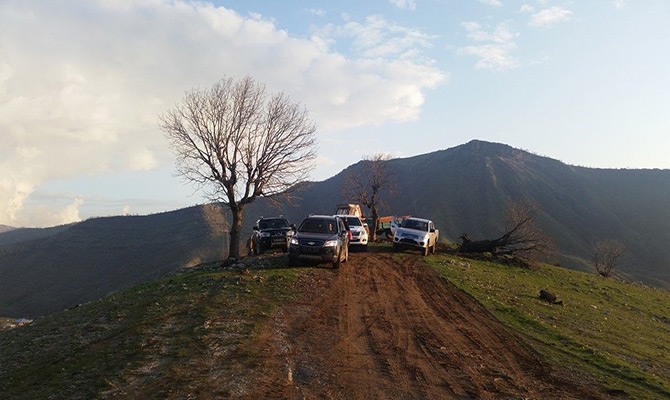 Derecik Belediyesi Samanlı da içme suyu deposunun temellini attı galerisi resim 3