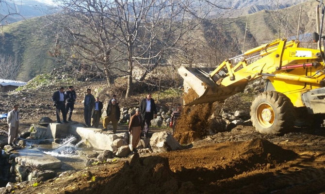 Derecik Belediye Başkanı Ekrem Çetinkaya Umurlu da çalışmalarına devam e galerisi resim 12