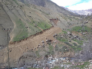 Vapurtepe Dağı Eteklerinden Kırca Köyüne Yeni Bir Yol