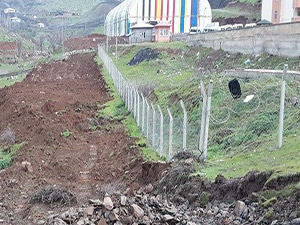 Yeni Yol Açma Çalışmaları Devam Ediyor