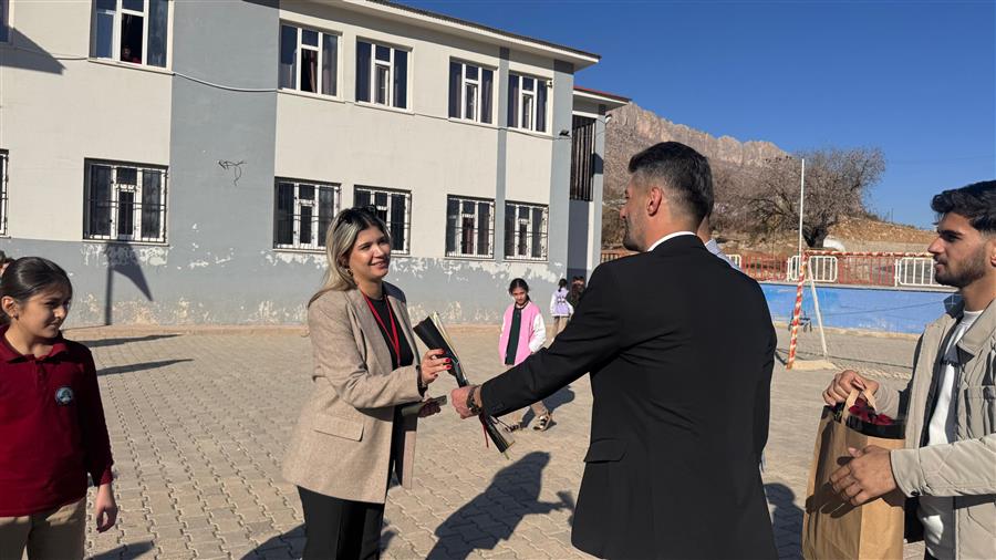 Öğretmenler Gününde Anlamlı Ziyaret