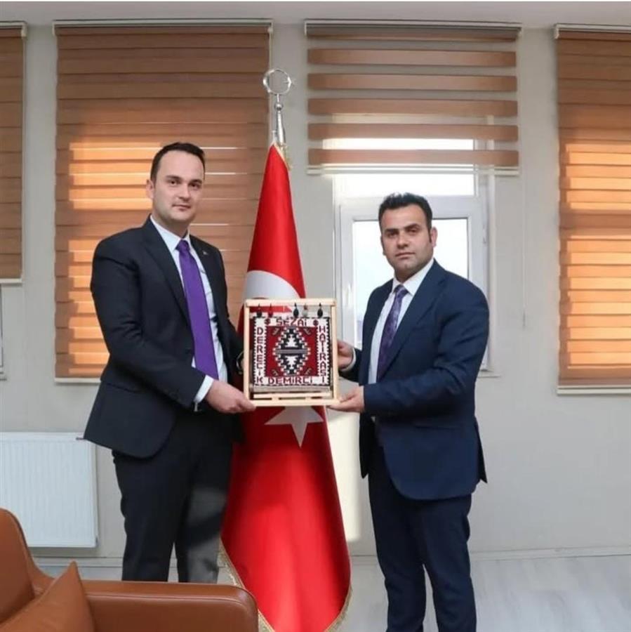 Belediye Başkanı, Yeni Kaymakamı Makamında Ziyaret Etti